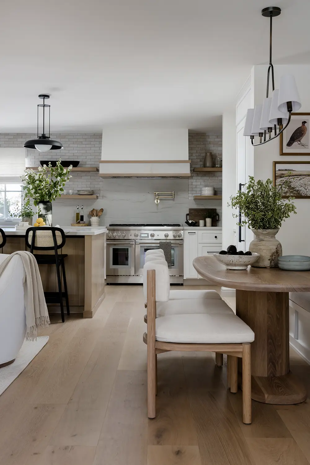 Interior Design of a dining area in a Fullerton home