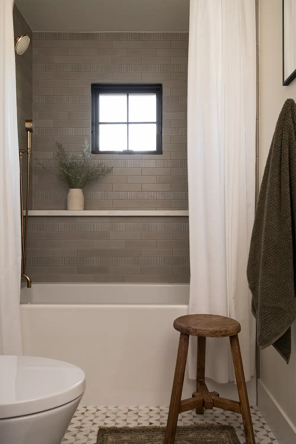 Tustin Interior Designer remodeled design of a high-end shower