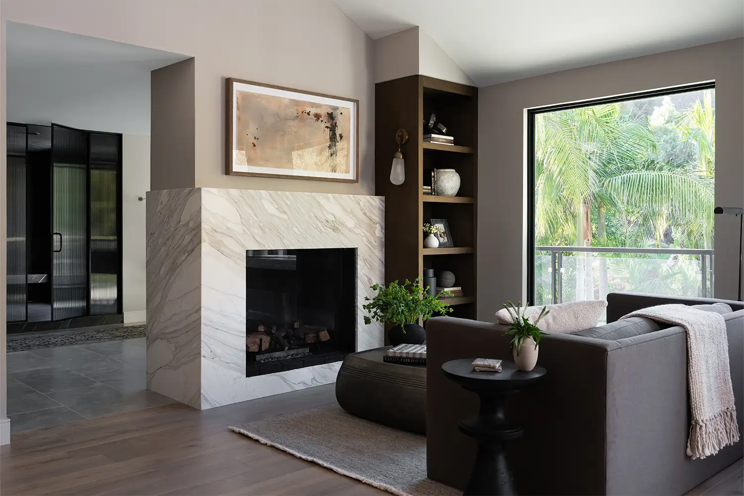 Beautiful interior design of gorgeous upscale modern SoCal home